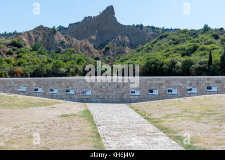 Mémorial de pierre sur la plage à Anzac Cove à Gallipoli, où les troupes alliées ont combattu dans la seconde guerre mondiale, 1 en Turquie çanakkale Banque D'Images