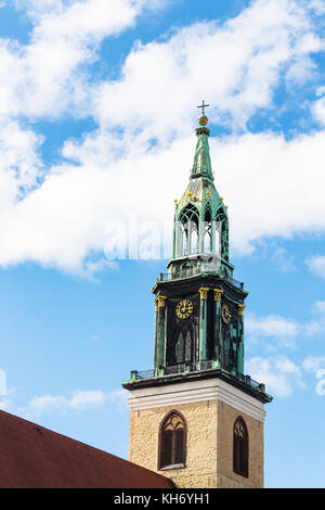 Voyage vers l'Allemagne - de clocher st. Mary's Church (marienkirche) à Berlin, en septembre Banque D'Images