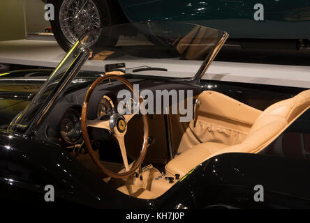 Londres, Royaume-Uni. 14Th nov, 2017. ferrari exposition "sous la peau" au design museum, Londres : crédit ilpo musto/Alamy live news Banque D'Images