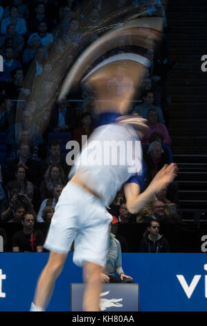 O2, Londres, Royaume-Uni. 16 novembre 2017. Jour 5 des finales de Nitto ATP, match des célibataires de l'après-midi, Roger Federer (SUI) vs Marin Cilic (CRO). Crédit : Malcolm Park/Alay Live News. Banque D'Images