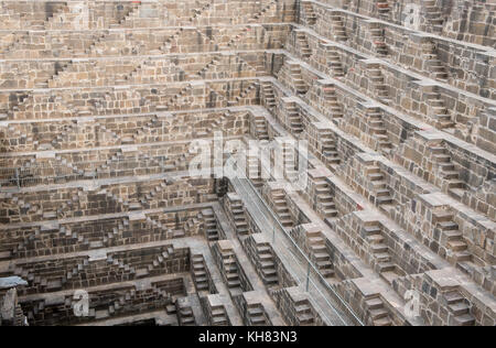 Détails de l'ancienne cage de chand baori, dans le village d'abhaneri, près de jaipur, Rajasthan, en Inde Banque D'Images