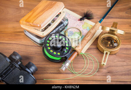 Instruments et accessoires de pêche à la mouche Banque D'Images