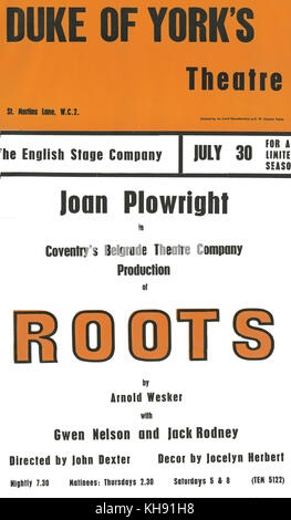 Racines - jouer par Arnold Wesker. Affiche pour la production par la compagnie de théâtre Belgrade Coventry au Duke of York's Theatre, Londres (1959 ?). Avec Joan Plowright, Gwen et Jack Nelson Rodney. Réalisé par John Dexter. Décor de Jocelyn Herbert. Banque D'Images