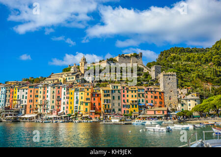 La pittoresque Côte Ligurienne à Porto Venere, un site du patrimoine mondial près de Cinque Terre en Italie Banque D'Images