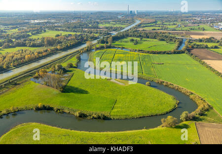 Méandre de la rivière lippe Lippe, à côté du canal, datteln-hamm entre werne et Hamm, Ruhr, Rhénanie du Nord-Westphalie, Allemagne Banque D'Images