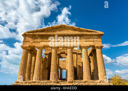 Temple of concordia dans la vallée des Temples en Sicile, Italie Banque D'Images