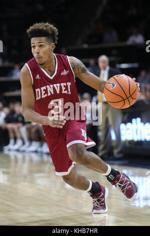 Boulder. 14Th Nov, 2017. Elvin Denver Rodriguez entraîne le lane contre Colorado dans la deuxième moitié de Boulder. Les Buffs a gagné, 89-62. Credit : csm/Alamy Live News Banque D'Images