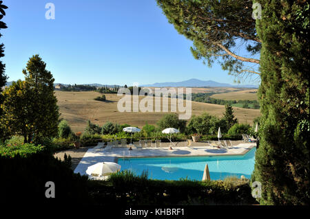 Italie, Toscane, Crète Senesi, Trequanda, Azienda Pometti, agriturismo la Selva, piscine Banque D'Images