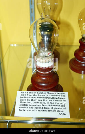 Première lampe en bambou d'Edison au musée Edison and Ford Winter Estates à ft Myers, Floride Banque D'Images