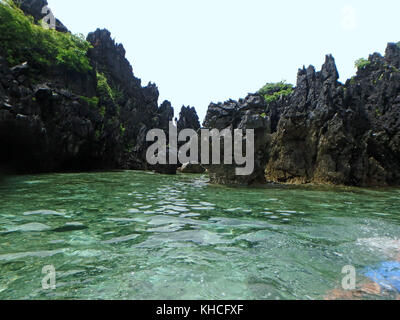 Les eaux d'El Nido à Palawan, Philippines' dernière frontière Banque D'Images