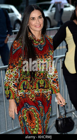 NEW YORK, NY - 8 AOÛT : demi Moore assiste à la première de 'Good Time' New York au SVA Theater le 8 août 2017 à New York. People : demi Moore transmission Ref : MNC76 Banque D'Images