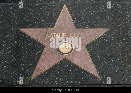 HOLLYWOOD, CA - 06 DÉCEMBRE : Natalie Cole star sur le Hollywood Walk of Fame à Hollywood, Californie, le 6 décembre 2016. Banque D'Images