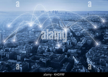 Connexion réseau et communication concept, l'arrière-plan avec de nombreux liens internet Banque D'Images