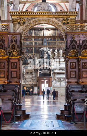 Italie, Vénétie, Venise, Santa Maria Gloriosa dei Frari. Banque D'Images