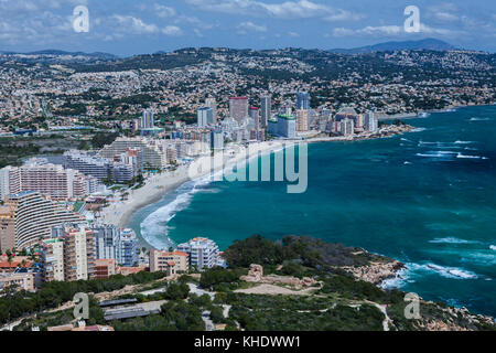 Vue sur Calpe prises de Penon de Ifach, Costa Blanca, Espagne Banque D'Images