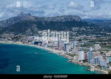 Vue sur Calpe prises de Penon de Ifach, Costa Blanca, Espagne Banque D'Images