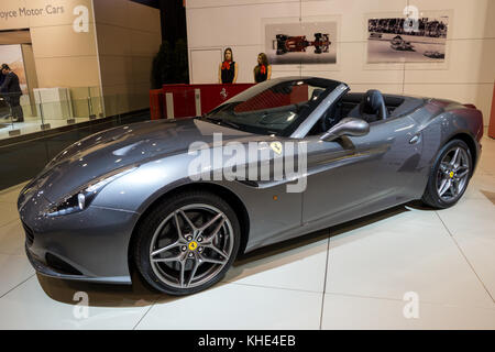 Bruxelles - 12 jan 2016 : Ferrari California T sports car présenté au Salon Automobile de Bruxelles. Banque D'Images