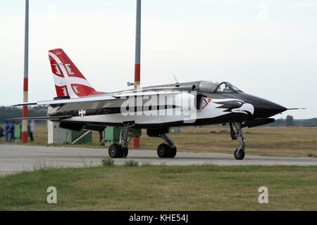 Kecskemet, Hongrie - Aug 17, 2008 : l'armée de l'air serbe soko j-22 orao fighter jet à l'kecsemet meeting aérien. Banque D'Images