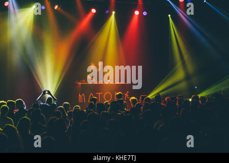 Le producteur de disques norvégien, DJ et musicien électronique Matoma joue un concert à Amager Bio à Copenhague. Danemark, 04/03 2017. Banque D'Images