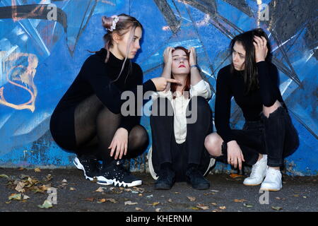 Trois angry teenegers, rebelles, Banque D'Images