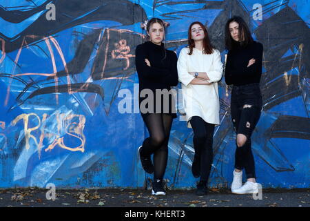 Trois filles, teenegers Banque D'Images