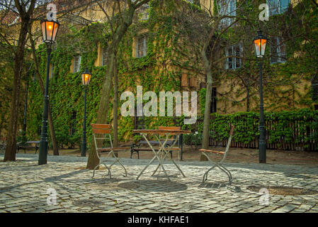Tables et chaises Banque D'Images