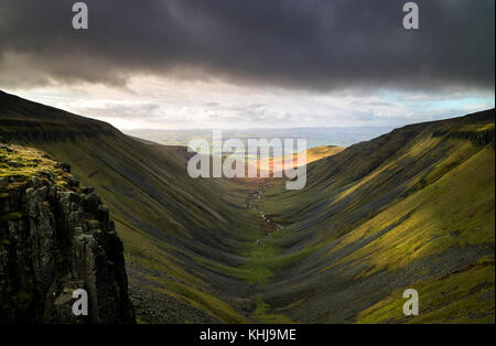 La spectaculaire Tasse Gill et Eden Valley Vue de coupe élevé Nick, Cumbria, Royaume-Uni Banque D'Images