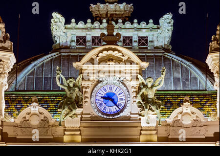 Europe. Principauté de Monaco (98). Monte-Carlo. Le casino. L'horloge. Détails Banque D'Images