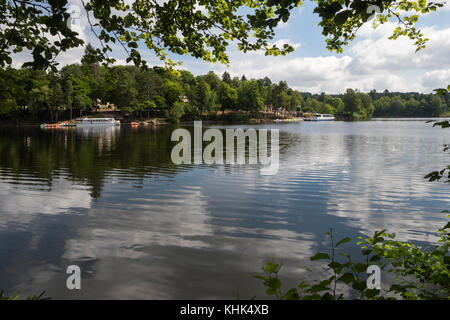 Lac des Settons Nièvre Yonne Bourgogne-Franche Comte-France Banque D'Images