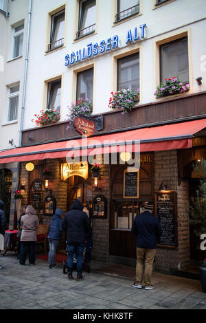 Altstadt Restaurant à Düsseldorf, capitale de l'état allemand de Rhénanie du Nord-Westphalie Banque D'Images