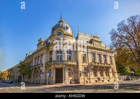 Ruse, Bulgarie - 21 octobre 2017 : vieille ville 'bibliothèque' luben karavelov dans ruse, Bulgarie Banque D'Images