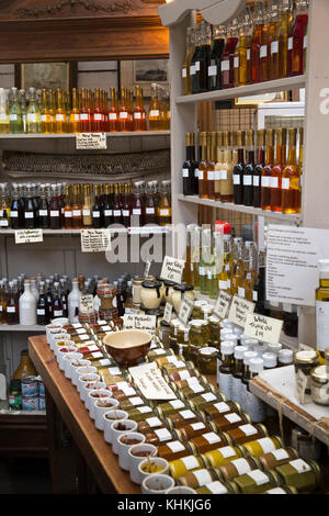 UK, London, Southwark, Borough Market, trois carrés de la Couronne, Fitz fine food stall Banque D'Images