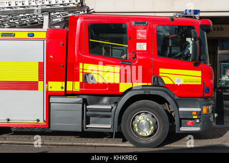 Un incendie du moteur et du Service d'incendie et de sauvetage de Cambridgeshire dans le centre-ville de Cambridge. Angleterre, Royaume-Uni. Banque D'Images