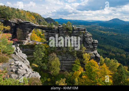 Prebischtor, Pravčická brána, le plus grand pont de grès naturel d'Europe, Hrensko, Suisse de Bohême, République tchèque Banque D'Images