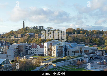 Bâtiment du Parlement écossais et Carlton Hill, Édimbourg, Écosse, Grande-Bretagne Banque D'Images