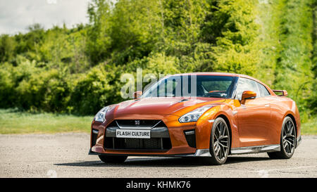 Nissan r35 gtr orange Banque D'Images