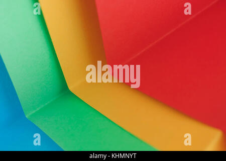 Du papier de couleur arrière-plan. bleu, vert, jaune, rouge. close up. Banque D'Images