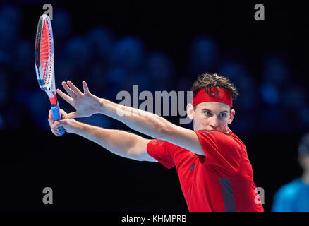 Tennis ATP, Londres, novembre 17, 2017 Dominic thiem, Dominic thiem action aut aut, perdu contre David Goffin, bel 4-6, 1-6 à la finale hommes tennis atp nitto dans millenium arena, O2 Arena de Londres, Royaume-Uni, le 17 novembre 2017, la saison 2017-2018 © Peter schatz / alamy live news Banque D'Images