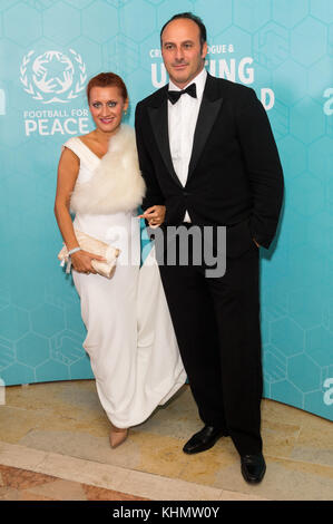 Londres, Londres, Royaume-Uni. 17 novembre 2017. Ramon Vega assiste au bal inaugural Football for Peace qui se tient à Guildhall. Crédit : ZUMA Press, Inc/Alamy Live News Banque D'Images