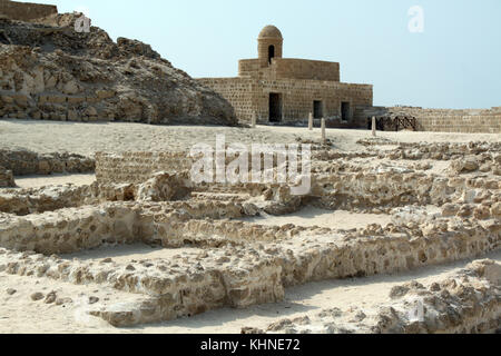 Des murs en pierre et des ruines en fort Bahreïn. Banque D'Images