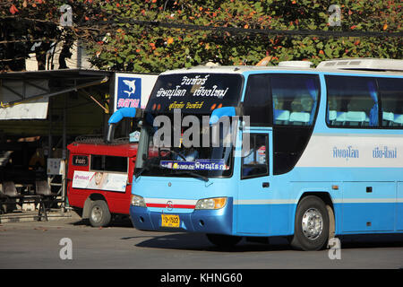 Chiang Mai, Thaïlande - 23 janvier 2016 : la compagnie vintour. route phitsanulok et chiangmai. photo à la gare routière de Chiangmai. Banque D'Images