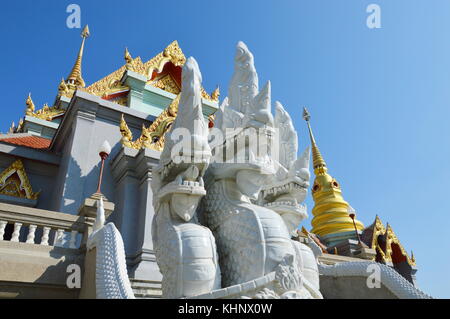 Livre blanc sur l'Eglise bouddhiste d'naka tang sai temple en Thaïlande Banque D'Images