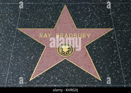 HOLLYWOOD, CA - 06 DÉCEMBRE : une star de ray Bradbury sur le Hollywood Walk of Fame à Hollywood, Californie, le 6 décembre 2016. Banque D'Images