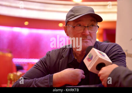 Phil Collins et Orianne Collins assistent à la conférence de presse du Gala de la Fondation Little Dreams à l'hôtel Faena avec : Phil Collins où : Miami Beach, Floride, États-Unis quand : 18 Oct 2017 crédit : JLN Photography/WENN.com Banque D'Images