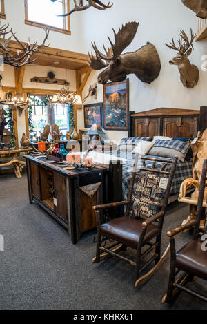 Intérieur d'un magasin général à thème western à Jackson, ville à Grand Teton National Park Banque D'Images