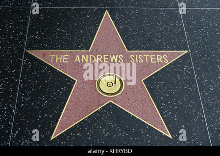 HOLLYWOOD, CA - 06 DÉCEMBRE : The Andrews Sister Star sur le Hollywood Walk of Fame à Hollywood, Californie, le 6 décembre 2016. Banque D'Images