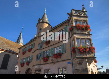 Guildhall de la renaissance dans le village de boersch, sur la route des vins d'Alsace, France Banque D'Images