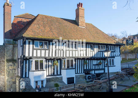 12th Century The Lamb Inn, High Street, Old Town, Eastbourne, East Sussex, Angleterre, Royaume-Uni Banque D'Images