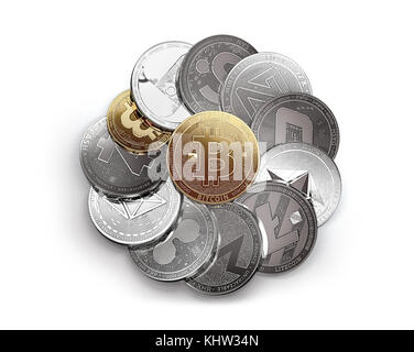 Énorme pile de différents avec un cryptocurrencies bitcoin doré sur le devant. Isolé sur fond blanc. 3D illustration Banque D'Images