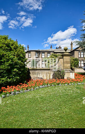 Lotherton Hall est une belle maison de campagne près de Leeds dans le West Yorkshire qui n'est pas la National Trust Banque D'Images